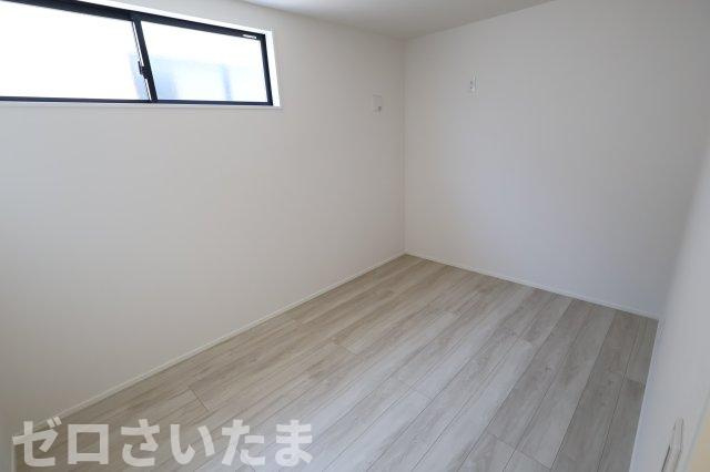 《仲介手数料無料》南区別所２丁目4-7新築一戸建てケイアイグレイスの洋室|3階 5.5帖