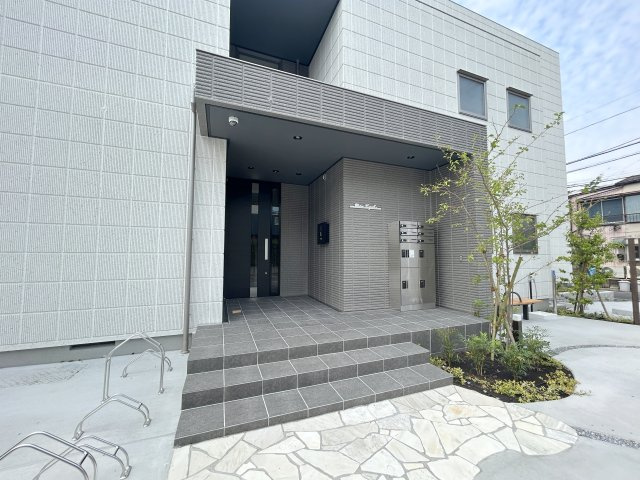 Ｍａｉｓｏｎ　Ｌ’ａｉｇｕｉｌｌｅのエントランス
