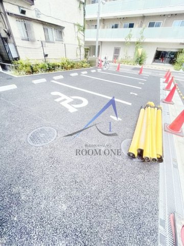 ガレリアレジデンス南千住の駐車場|駐車場です。