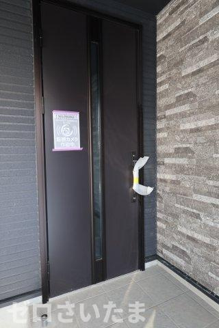 《仲介手数料無料》南区別所２丁目4-7新築一戸建てケイアイグレイスの玄関