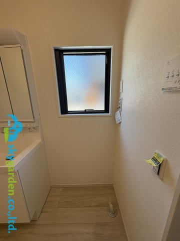 茅ヶ崎市今宿4期　新築戸建　全2棟２号棟のランドリースペース