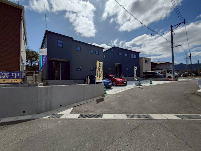 ーリーブルガーデンー小倉南区長行西第五【小倉南区　新築戸建て】の前面道路含む現地写真|長尾小学校徒歩11分【小倉南区　新築戸建て】