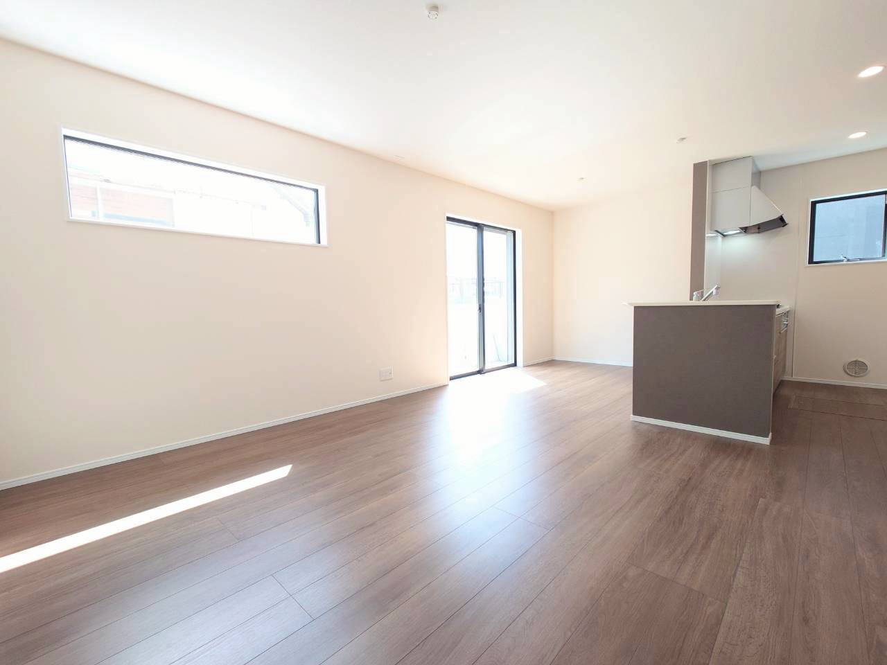 【居間・リビング】の画像