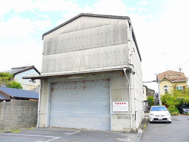 やすらぎ望月店舗の外観