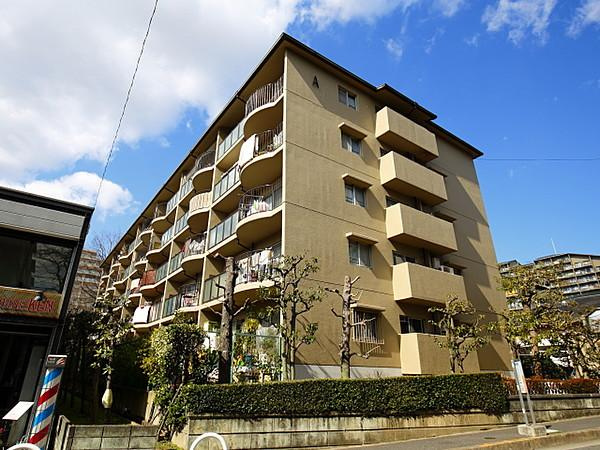 メゾン千里丘A棟
