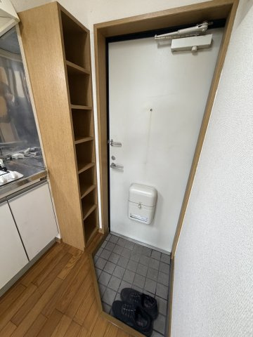 サンハイツKの玄関