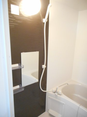 エライアの浴室|ゆったり過ごせるお風呂です