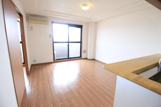 セレーナ・プリマの居間・リビング|リビング