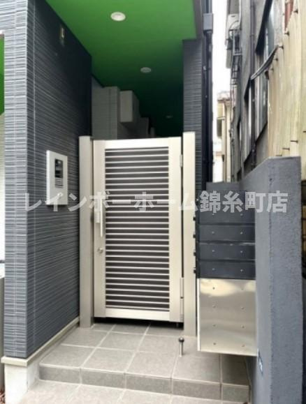 Crecia曳舟のエントランス|※建築中のため同施工会社参考写真となります。