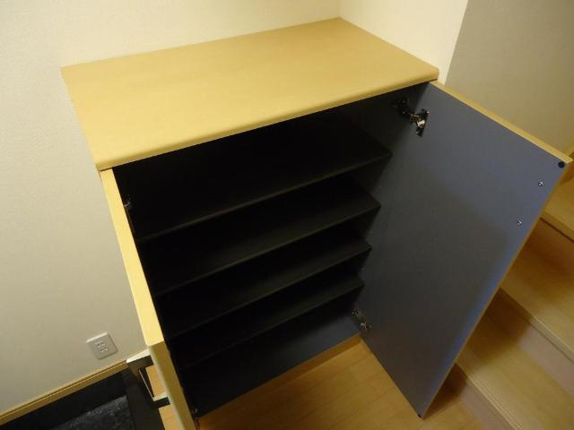 ユニバーサイドの玄関|玄関