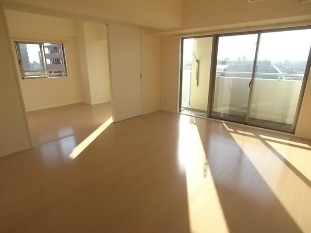 シャローム南小岩の居間・リビング