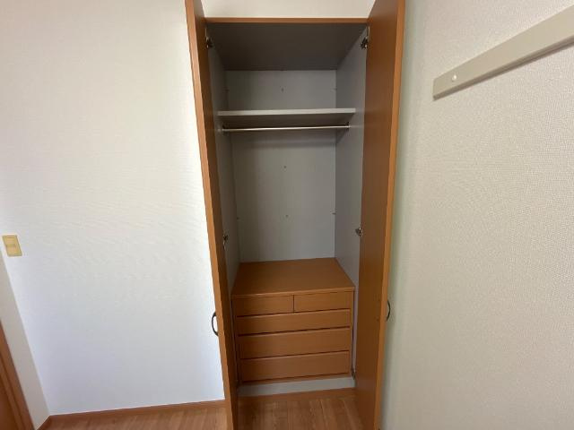 メゾン　デ　ファミーユ　Ｋの収納|クローゼット（イメージ）