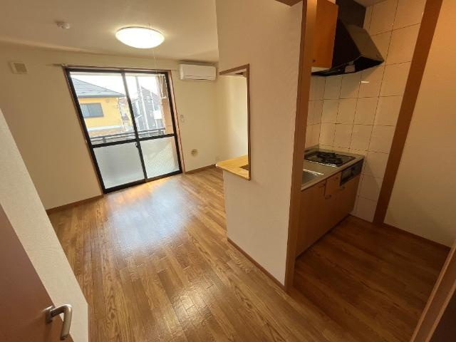 メゾン　デ　ファミーユ　Ｋの居間・リビング|リビング（イメージ）