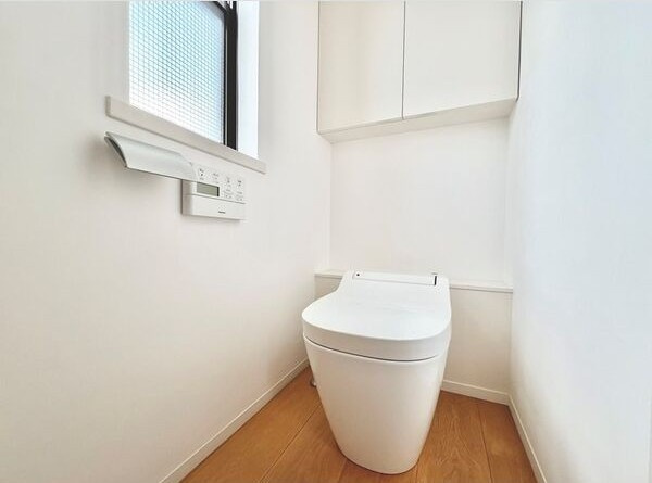 大清水２丁目戸建のトイレ
