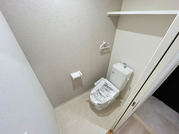 エンクレスト天神南3のトイレ|縦型トイレはお掃除などお手入れがしやすく常に清潔に保ちやすいですよ♪
