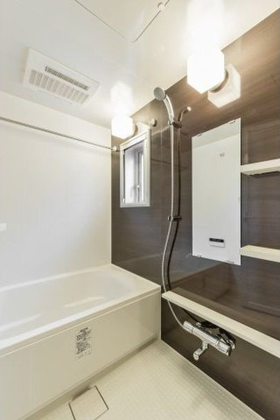 Makiki garden placeの浴室