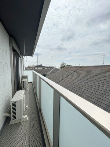 Ｍａｉｓｏｎ　Ｌ’ａｉｇｕｉｌｌｅのバルコニー