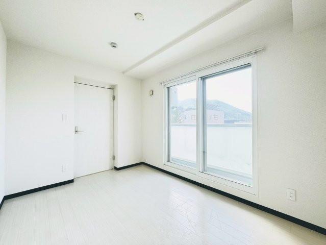 【洋室】 | ベルフォレⅡ