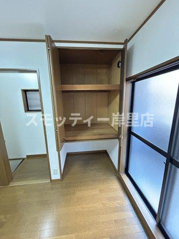 千本南2丁目戸建ての収納
