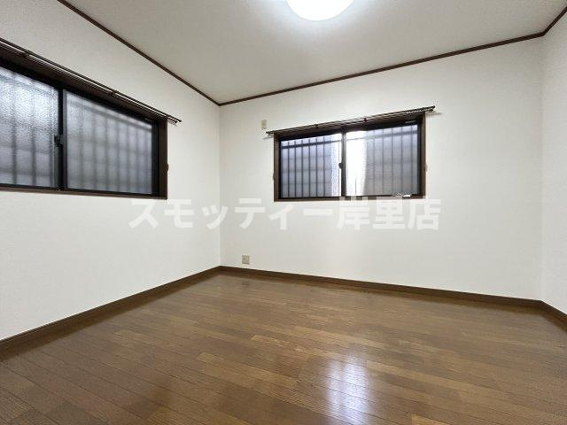 千本南2丁目戸建ての子供部屋