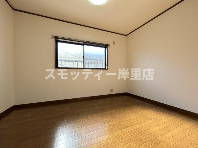 千本南2丁目戸建ての寝室