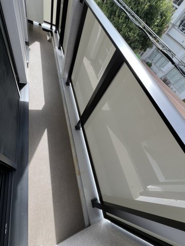 【バルコニー】