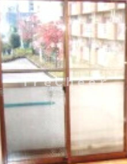 コンチネンタルハイツ富士見台のバルコニー