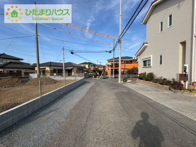 日立市東大沼町3期　新築戸建　A号棟の前面道路含む現地写真|近隣に商業施設多数あり(^^)/