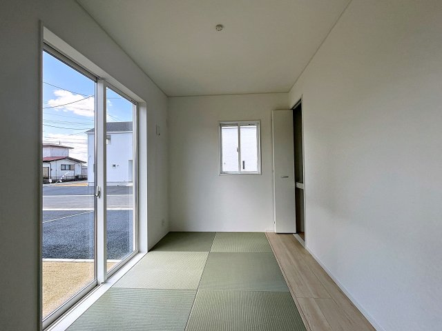 新築戸建・新築建売　矢吹町一本木第6　善郷小・矢吹中の和室|リビングのすぐ隣にあるのでお子様のお昼寝や遊び場として最適！