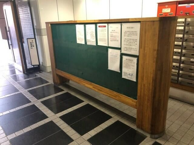 ウィン四谷のエントランス