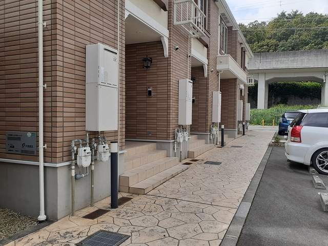レヤリーライフⅡのエントランス