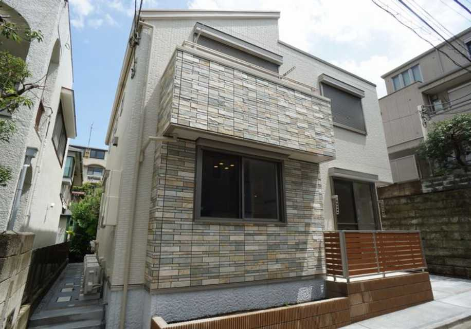 メゾン茶屋坂　耐震等級3　床暖房　1フロア1住戸　駐車場有