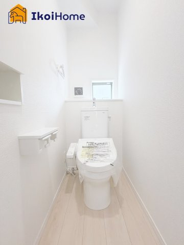 明石市大久保町谷八木第6　4号棟　新築戸建のトイレ|【ホームページに現地動画掲載中】●年中無休：当日予約可●各階ウォシュレット、暖房便座が標準装備！