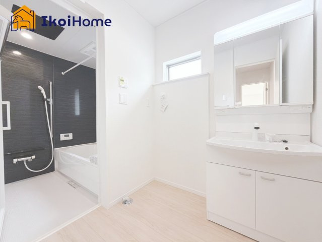 明石市大久保町谷八木第6　4号棟　の洗面所|【ホームページに現地動画掲載中】●年中無休：当日予約可●お好みで洗濯パンお付けいただけます。