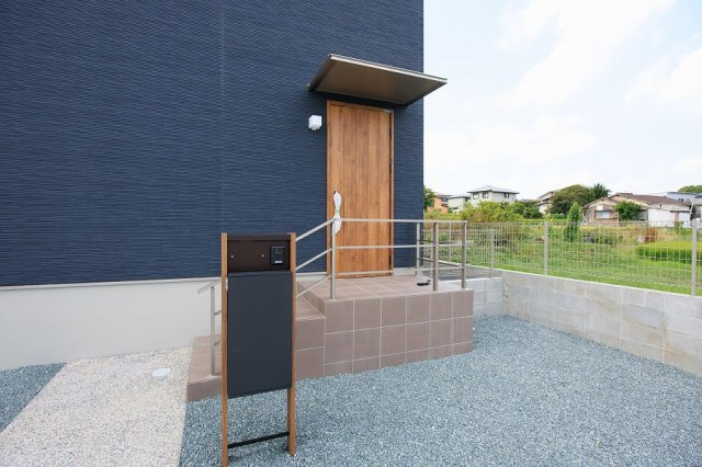 サンコート 久留米市山川町の玄関