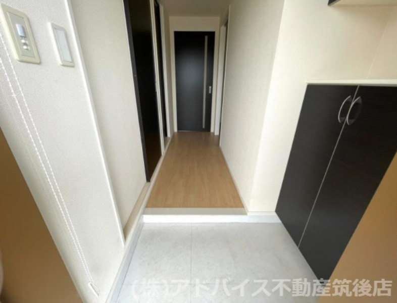 筑後市大字長浜の賃貸マンションの玄関