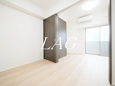【居間・リビング】 | ラフィスタ町田 | 洋室のお部屋です。