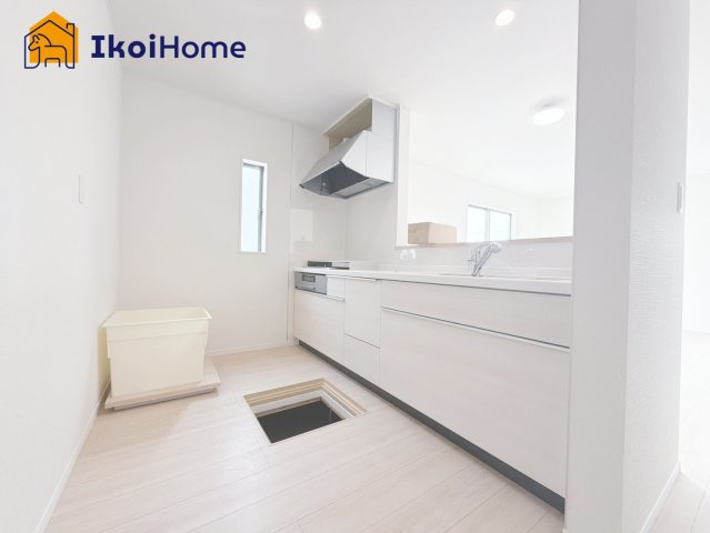 明石市大久保町谷八木第6　6号棟　のキッチン|【ホームページに現地動画掲載中】●年中無休：当日予約可●シンクは傷や汚れが付きにくく音を軽減する仕様