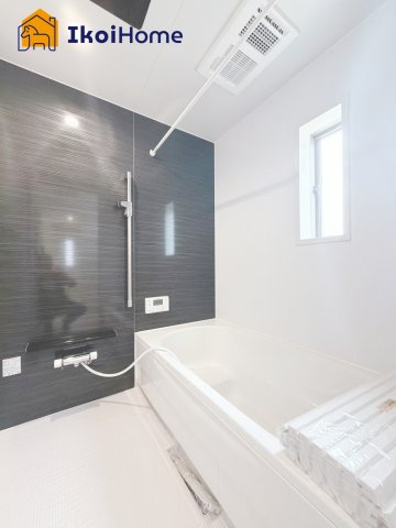 明石市大久保町谷八木第6　6号棟　の浴室|【ホームページに現地動画掲載中】●年中無休：当日予約可●小窓付きの換気良好の浴室。清潔な空間です。