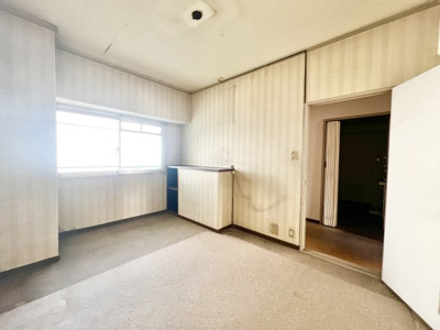 【洋室】 | 友渕コーポ | 空家につきいつでも内覧可能ですので、お気軽にお問い合わせ下さいませ！♪