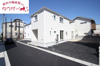 【駐車場】 | 芳賀小学校・郡山第四中学校区　GRADLE GAEDEN 郡山市昭和　第９　全５棟　２号棟 | 駐車スペース３台～４台可能です！　外水道もついていますので洗車に便利です♪
