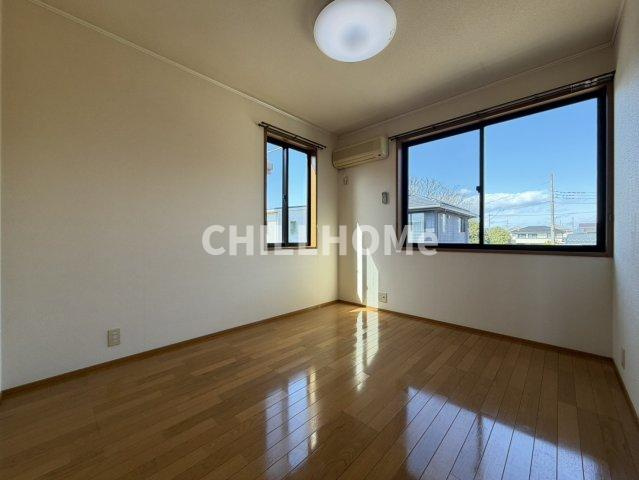 ハイツこぐれII棟の居間・リビング|当社、チルホームのHPもご覧ください(^^)/物件情報多数♪