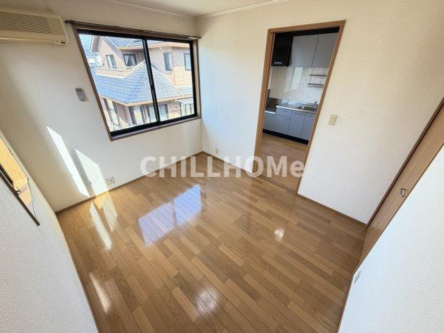 ハイツこぐれII棟の居間・リビング|当社、チルホームのHPもご覧ください(^^)/物件情報多数♪