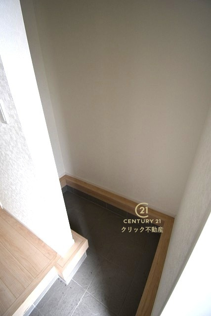 Cradlegarden　 ひたちなか市平磯町　第2　1の玄関|玄関土間収納です。雨具、防災用品、スポーツ用品等を置くのもいいですね。