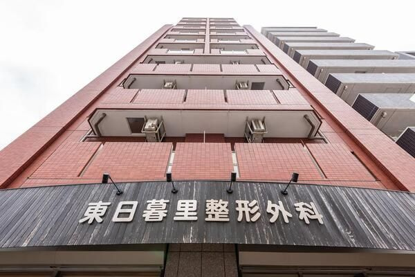 feeth日暮里の外観