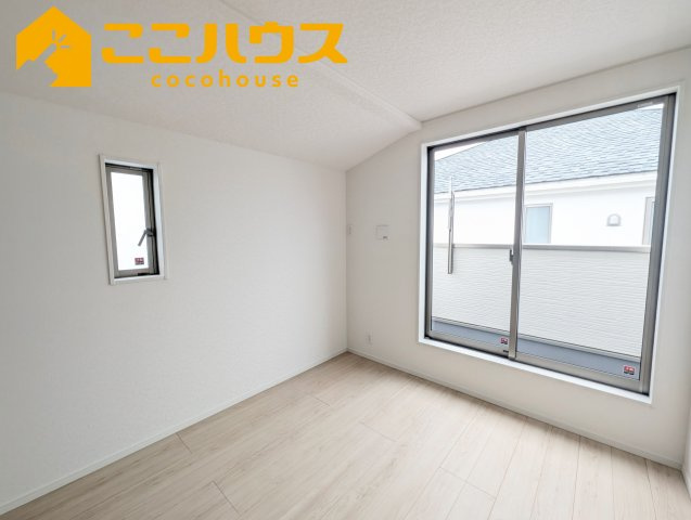 うるま市与那城屋慶名第6　クレイドルガーデン　新築戸建て　全4棟　1号棟の洋室|洋室5.5帖