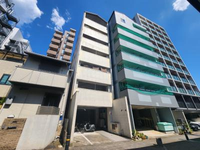 THE RESIDENCE二条駅北（旧ラス・パルマス京都二条）の外観