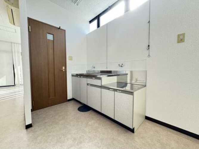 HKマンション北沢東のキッチン|写真はイメージです。色仕様は現況優先になります。