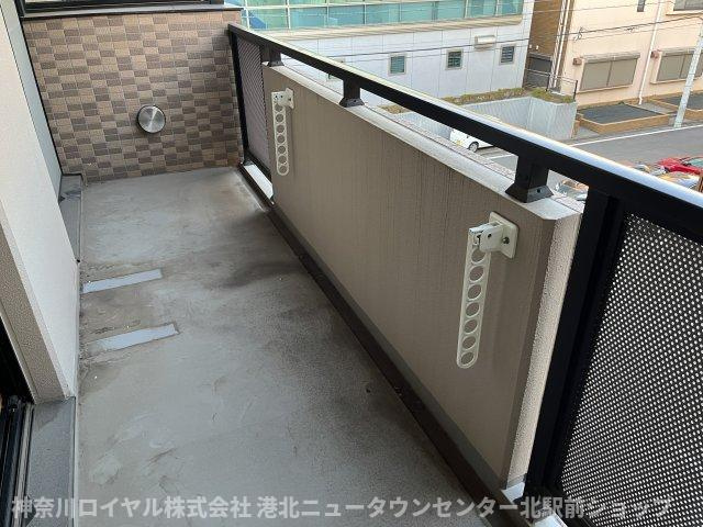 【バルコニー】