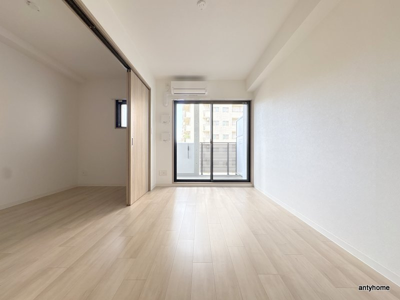 フォーゼ舟橋町　仲介手数料無料の居間・リビング